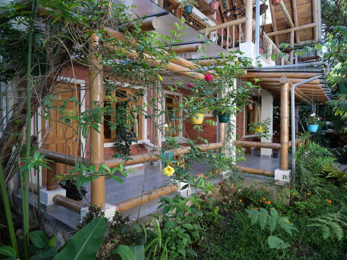 Casa Del Rio En Mindo Panzió Kültér fotó