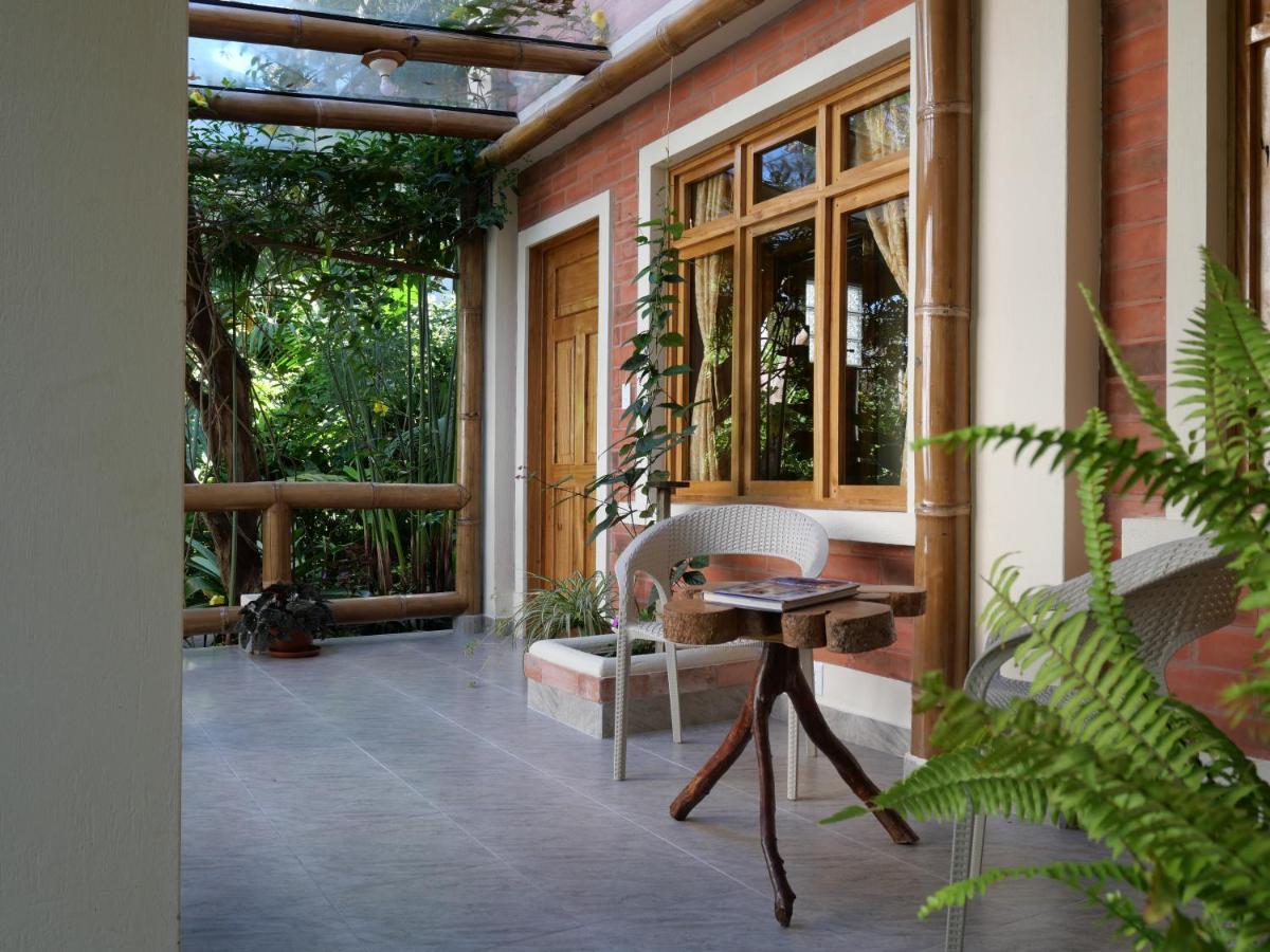 Casa Del Rio En Mindo Panzió Kültér fotó