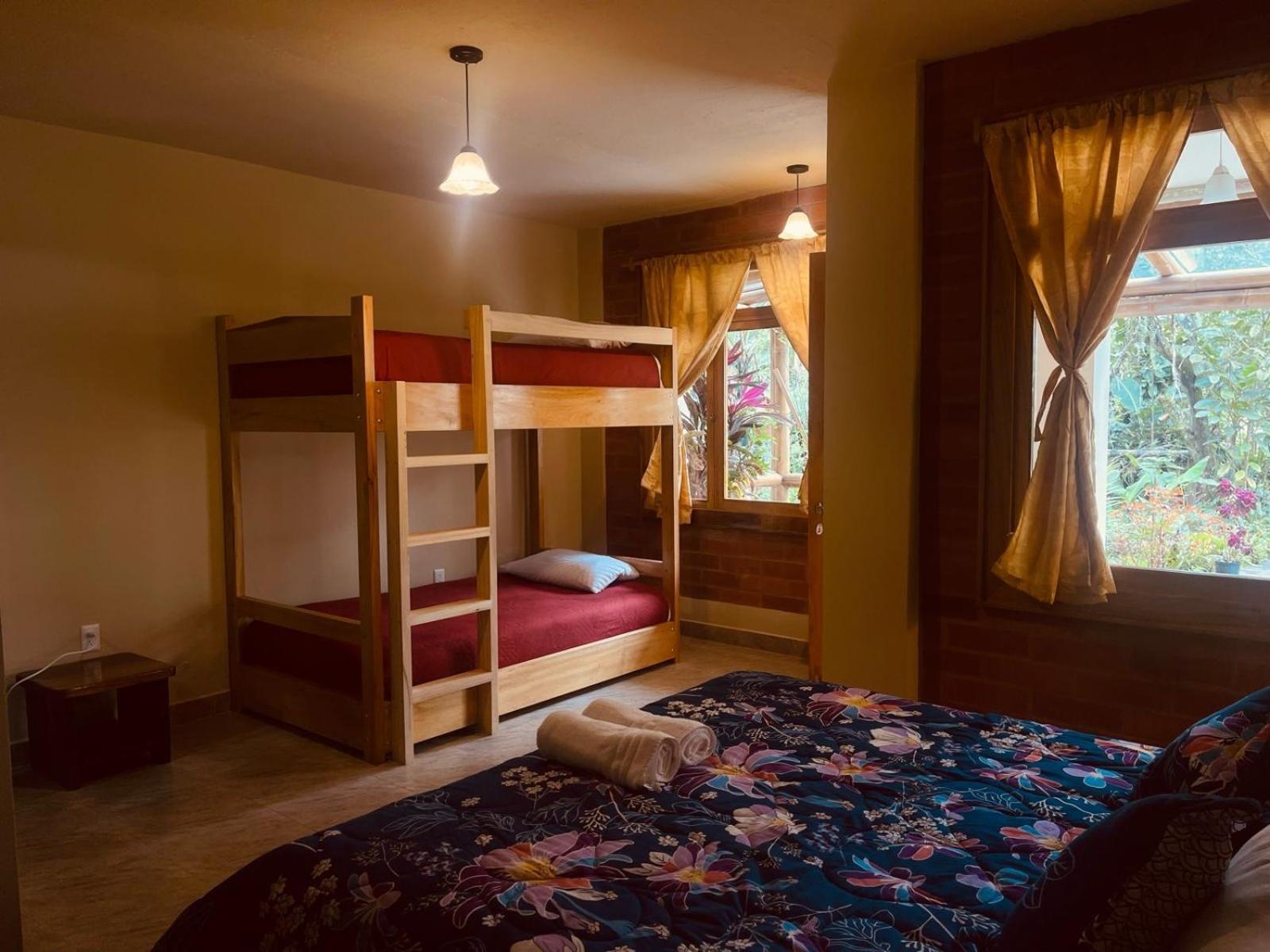 Casa Del Rio En Mindo Panzió Kültér fotó