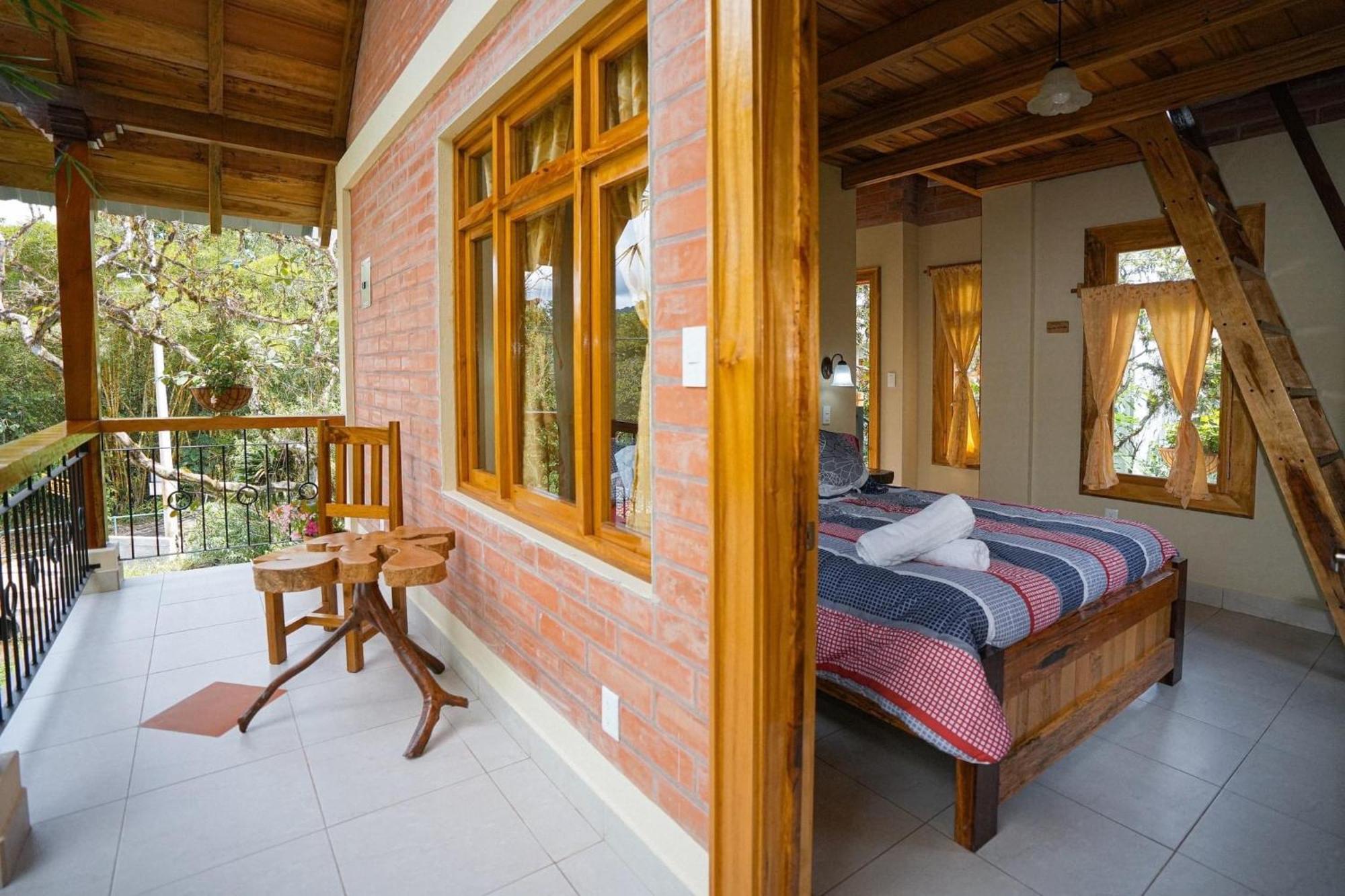 Casa Del Rio En Mindo Panzió Kültér fotó
