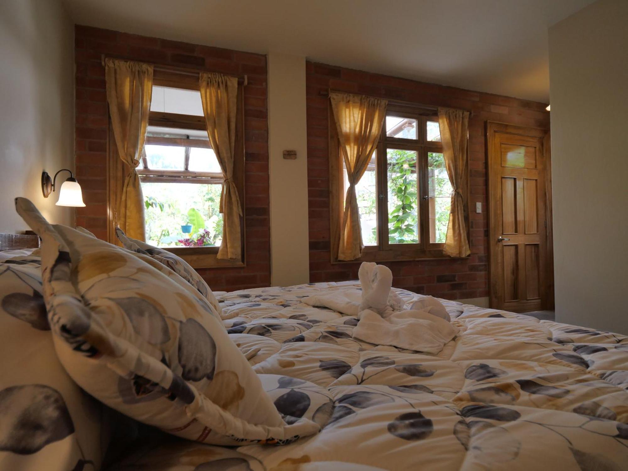 Casa Del Rio En Mindo Panzió Kültér fotó